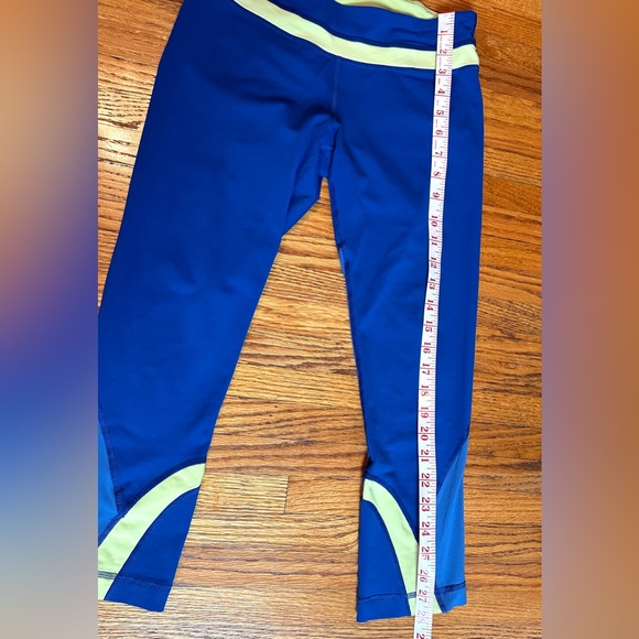 LULULEMON RUN INSPIRE BLUE W/YELLOW STRIPED WAIST BAND& HEM CROPPED LEGGINGS-S6 - Picture 10 of 14